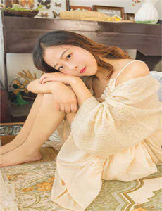 《出包女王无圣光》