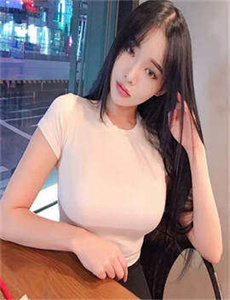 《曰本道人妻丰满AV久久》