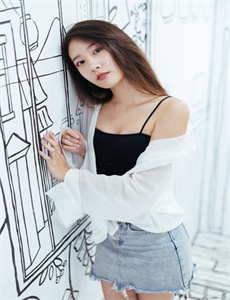 女人被狂躁C到高潮喷水演员表-明星合成15p